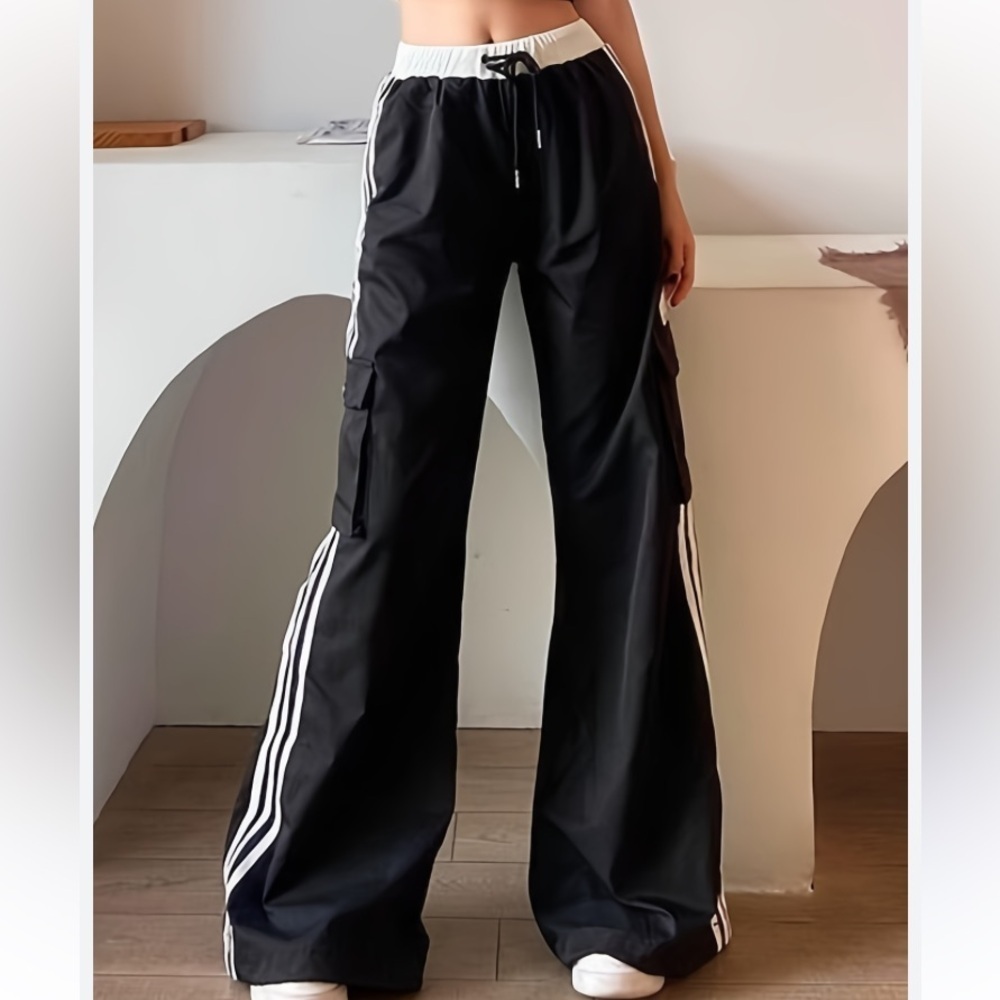 Y2K BAGGY SWEATPANTS